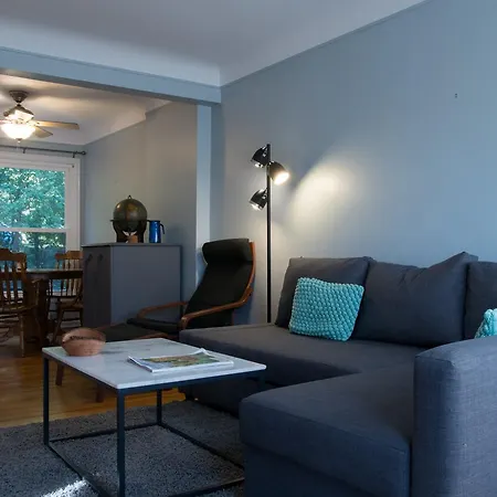Two West Stadium Bungalow